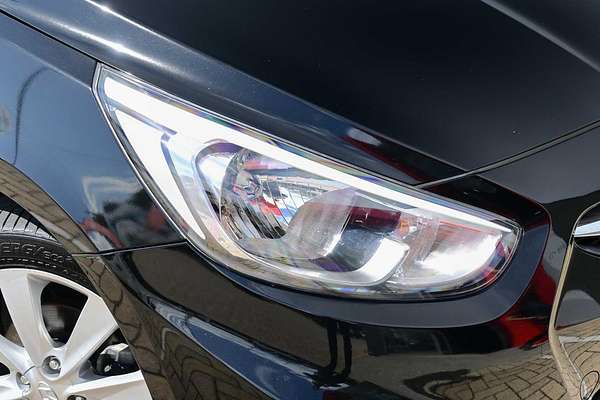 2017 Hyundai Accent Sport RB6