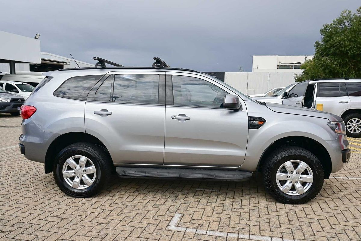 2017 Ford Everest Ambiente UA 3.2L