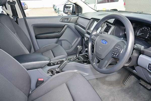 2017 Ford Everest Ambiente UA 3.2L