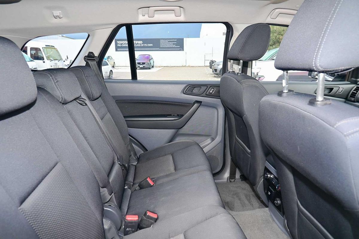 2017 Ford Everest Ambiente UA 3.2L