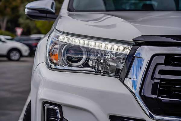 2020 Toyota Hilux SR5 GUN126R 4X4