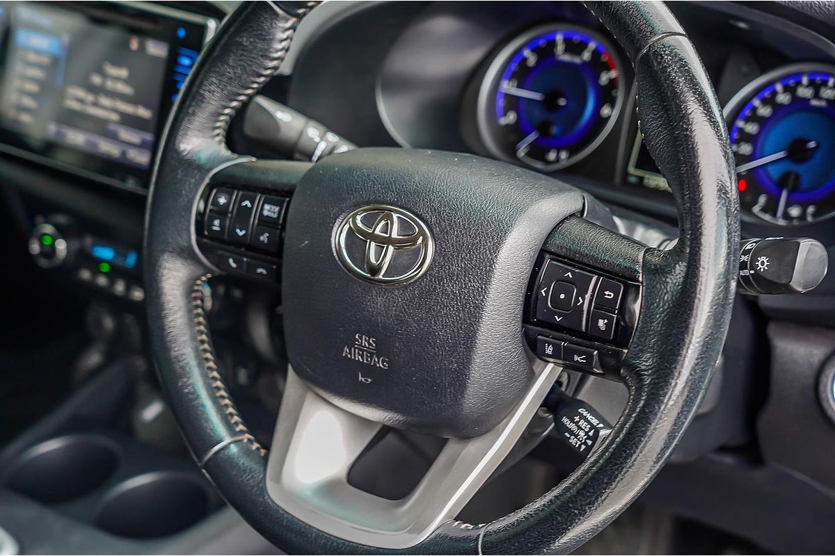2020 Toyota Hilux SR5 GUN126R 4X4