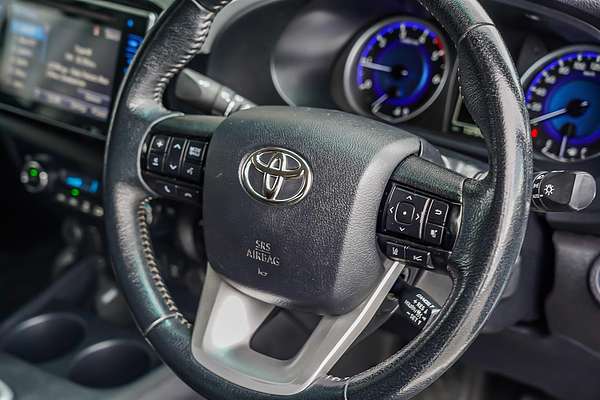 2020 Toyota Hilux SR5 GUN126R 4X4