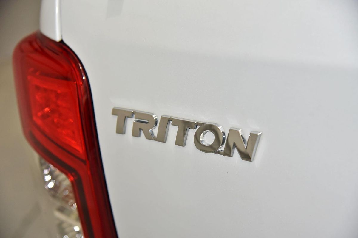 2022 Mitsubishi Triton GSR MR 4X4