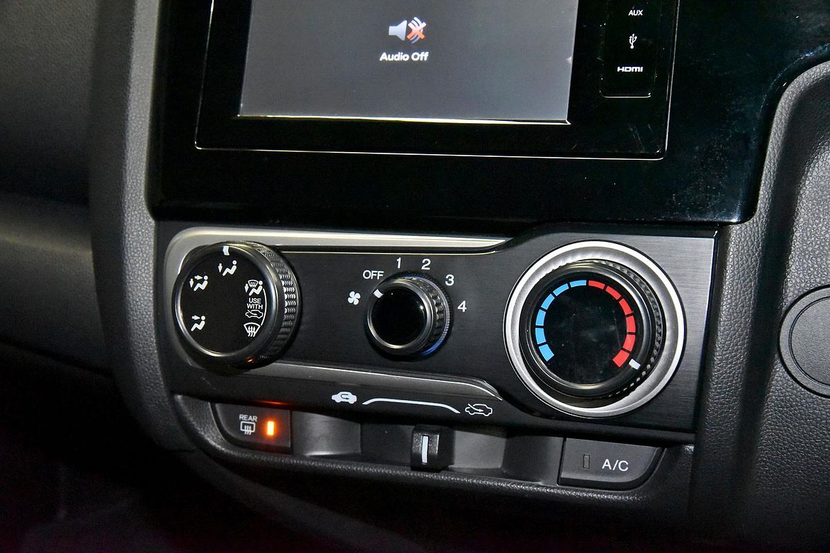 2017 Honda Jazz VTi GF