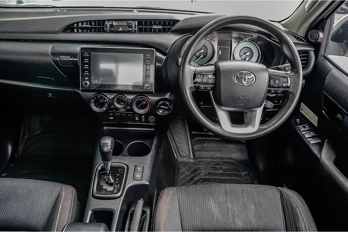 2021 Toyota Hilux SR GUN126R 4X4