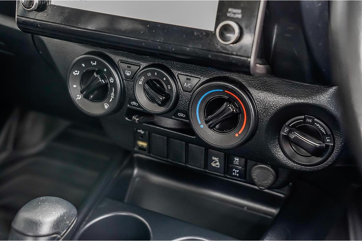 2021 Toyota Hilux SR GUN126R 4X4