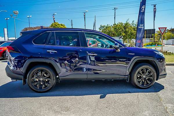 2022 Toyota RAV4 Cruiser AXAH52R