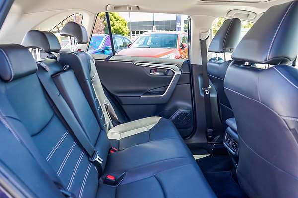 2022 Toyota RAV4 Cruiser AXAH52R