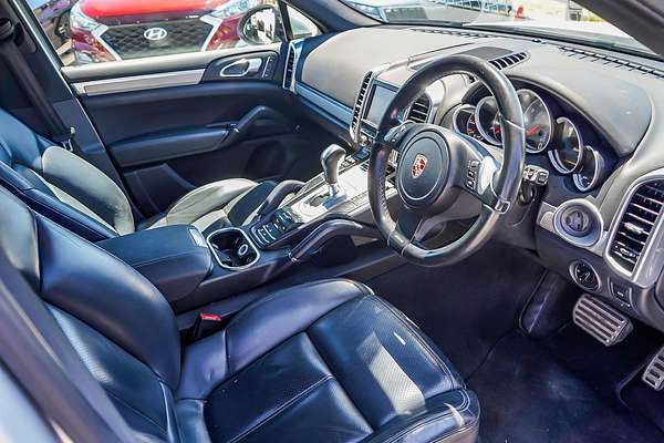 2010 Porsche Cayenne S Hybrid 92A