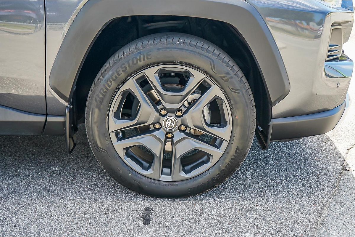2022 Toyota RAV4 Edge AXAH54R