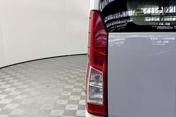 2019 Toyota Hiace GDH320R ELWB High Roof
