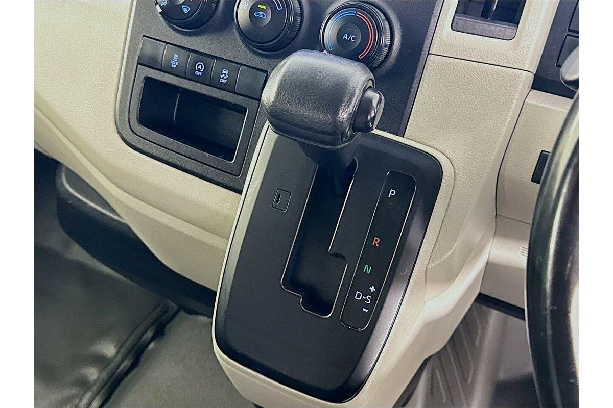 2019 Toyota Hiace GDH320R ELWB High Roof