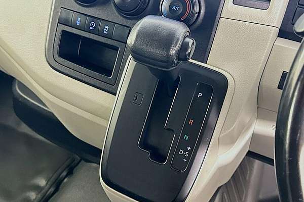 2019 Toyota Hiace GDH320R ELWB High Roof