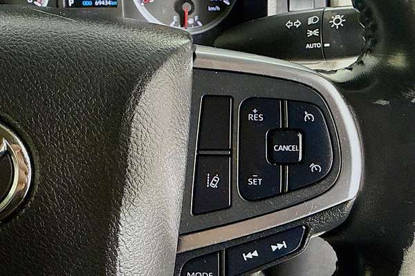 2019 Toyota Hiace GDH320R ELWB High Roof