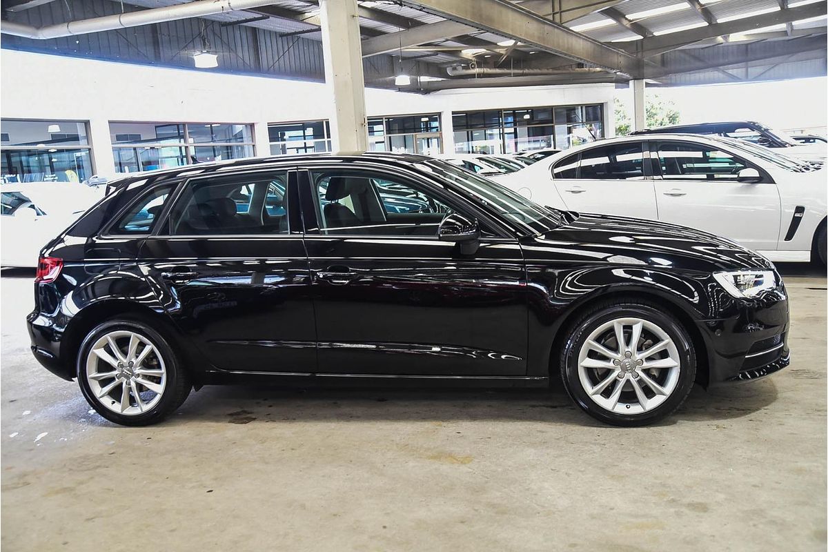 2016 Audi A3 Attraction 8V