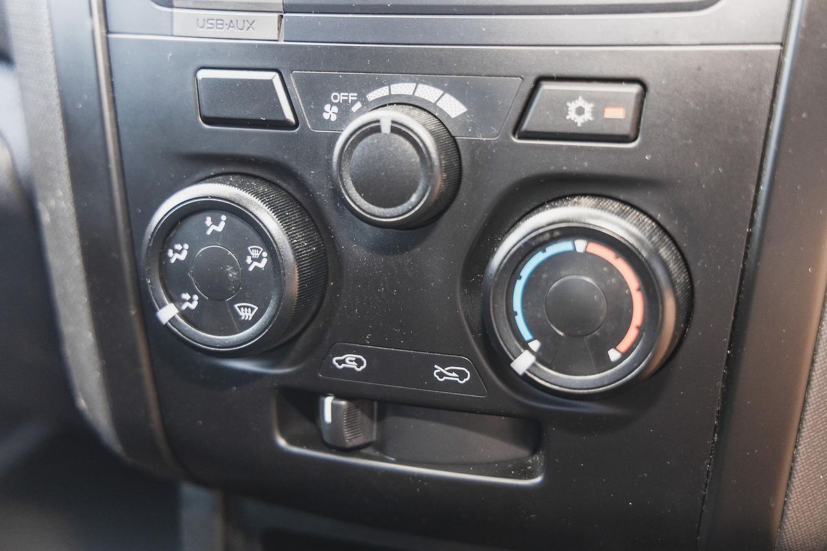 2020 Isuzu D-MAX SX Rear Wheel Drive