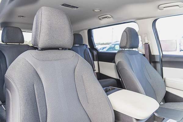 2022 Kia Carnival S KA4