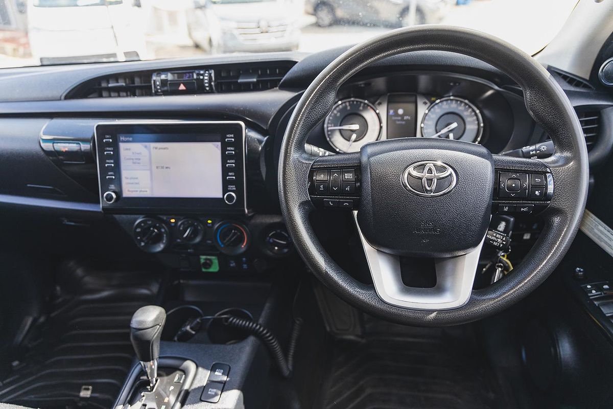 2021 Toyota Hilux SR GUN126R 4X4