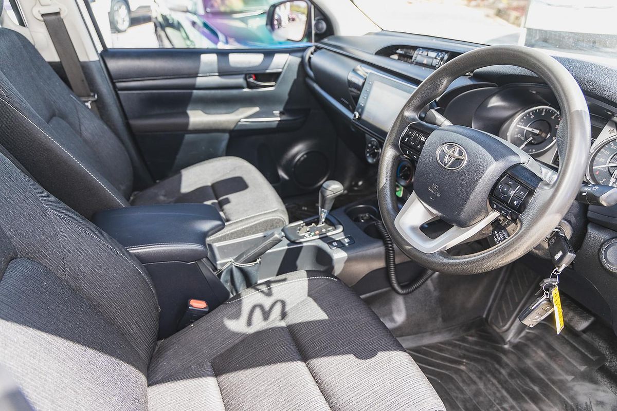 2021 Toyota Hilux SR GUN126R 4X4