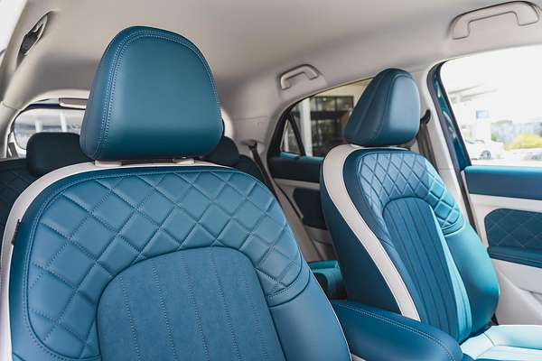 2025 GWM Ora Lux ES11