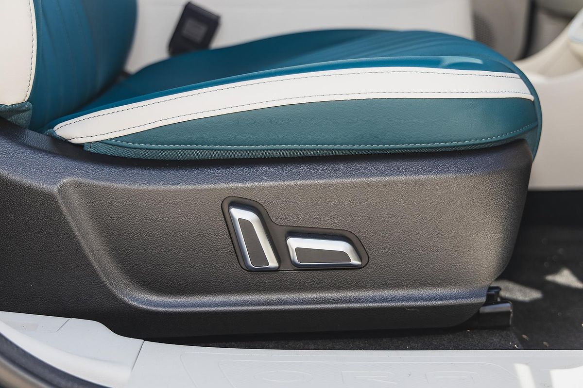 2025 GWM Ora Lux ES11