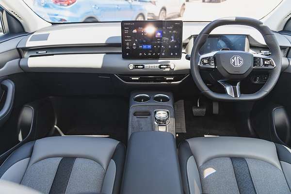 2025 MG MGS5 EV Essence 49 ZS3EM