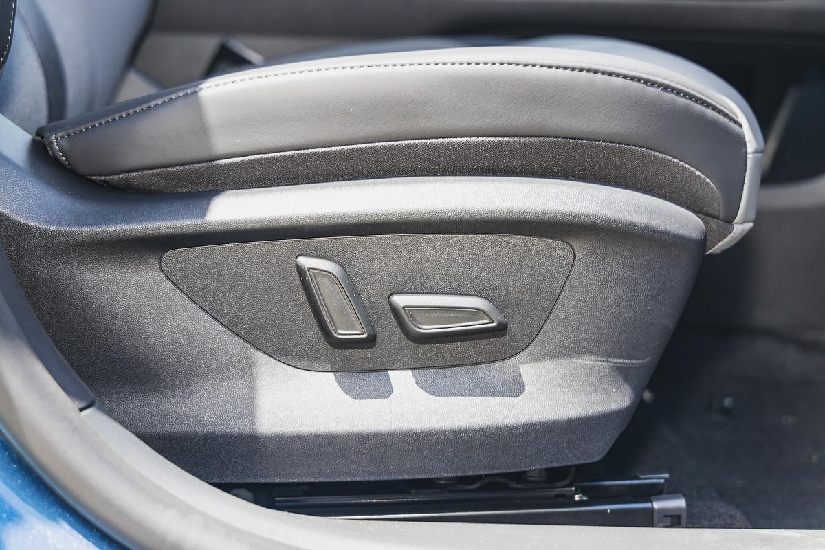 2025 MG MGS5 EV Essence 49 ZS3EM