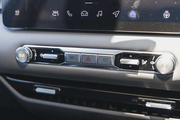 2025 MG MGS5 EV Essence 49 ZS3EM