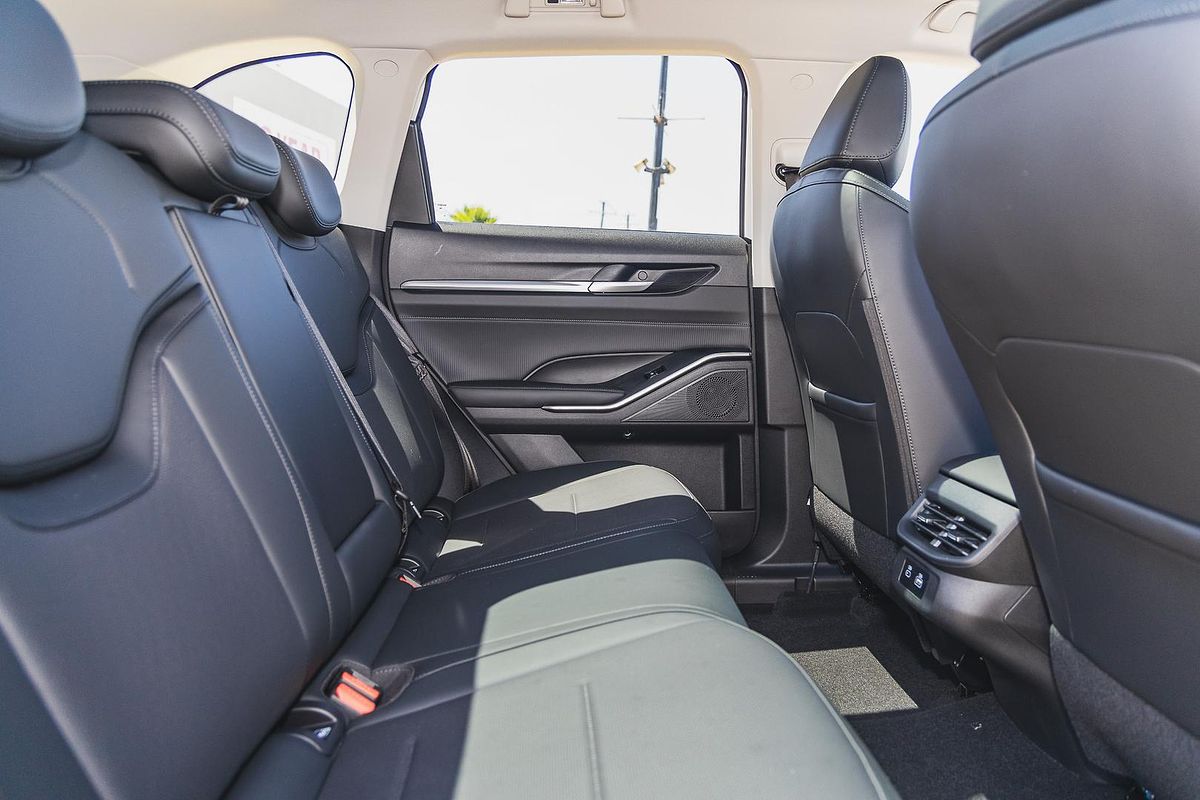 2025 GWM Haval H6 Ultra PHEV B01