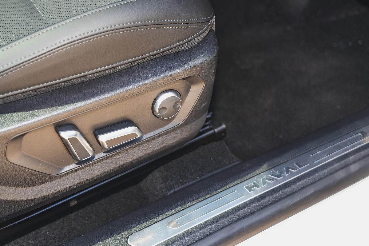 2025 GWM Haval H6 Ultra PHEV B01