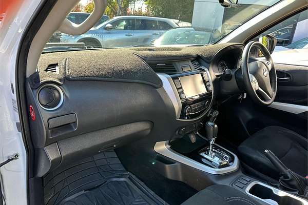 2019 Nissan Navara ST D23 Series 4 4X4