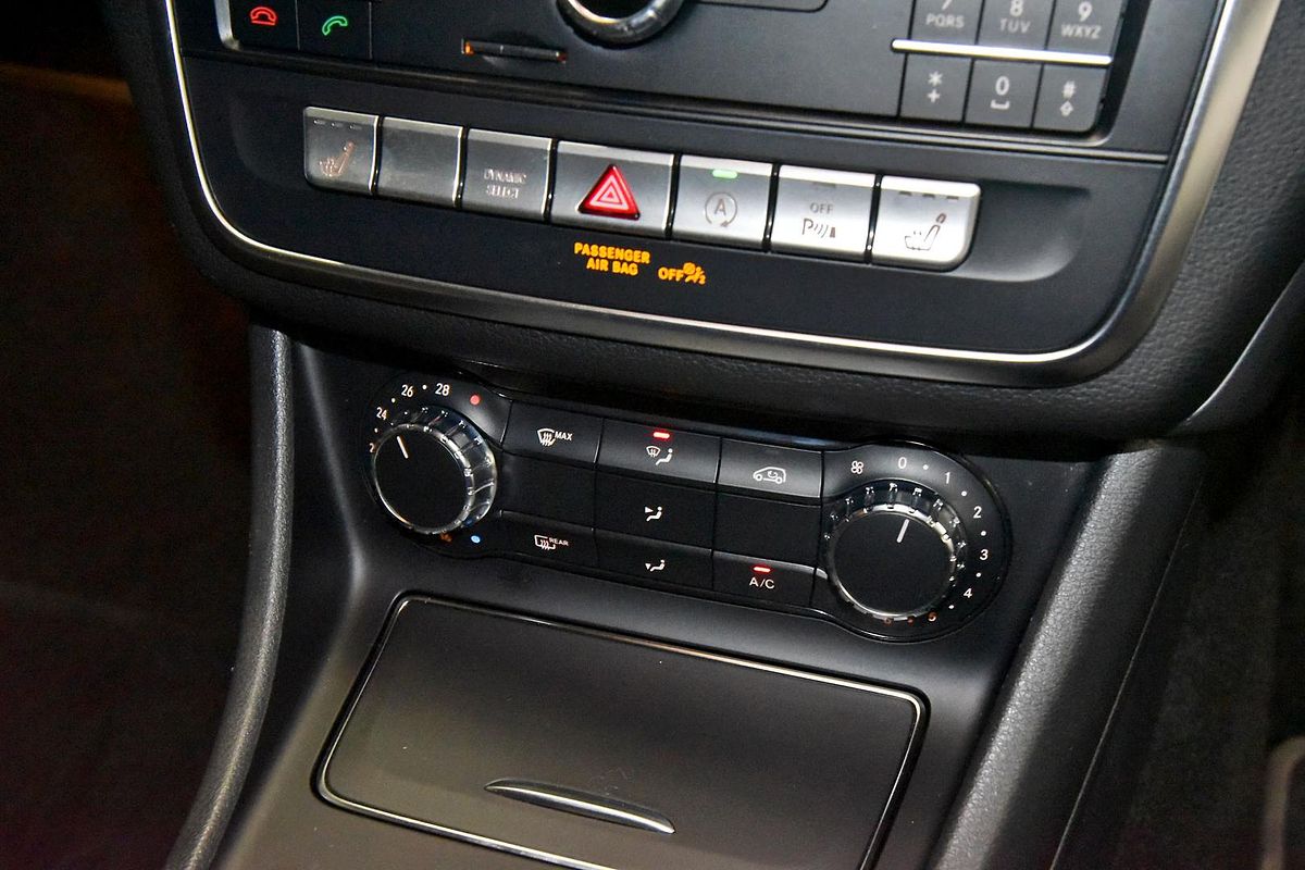 2019 Mercedes-Benz GLA-Class GLA180 X156