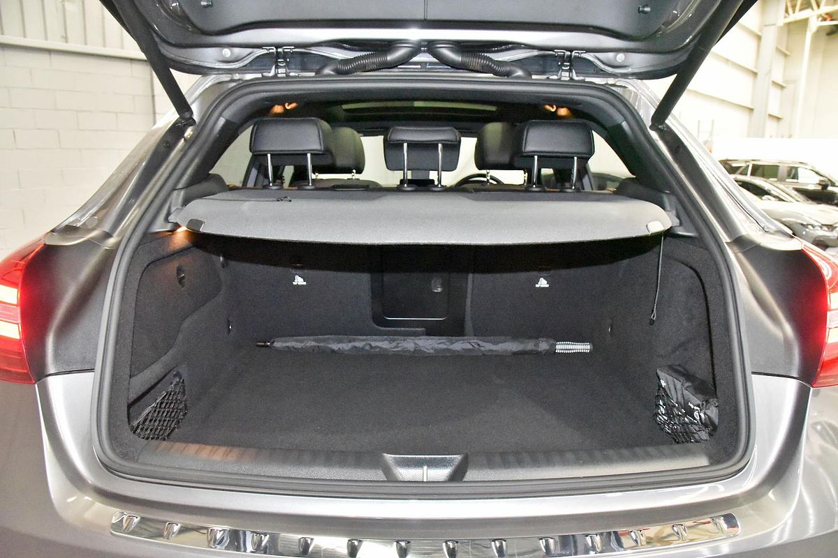 2019 Mercedes-Benz GLA-Class GLA180 X156