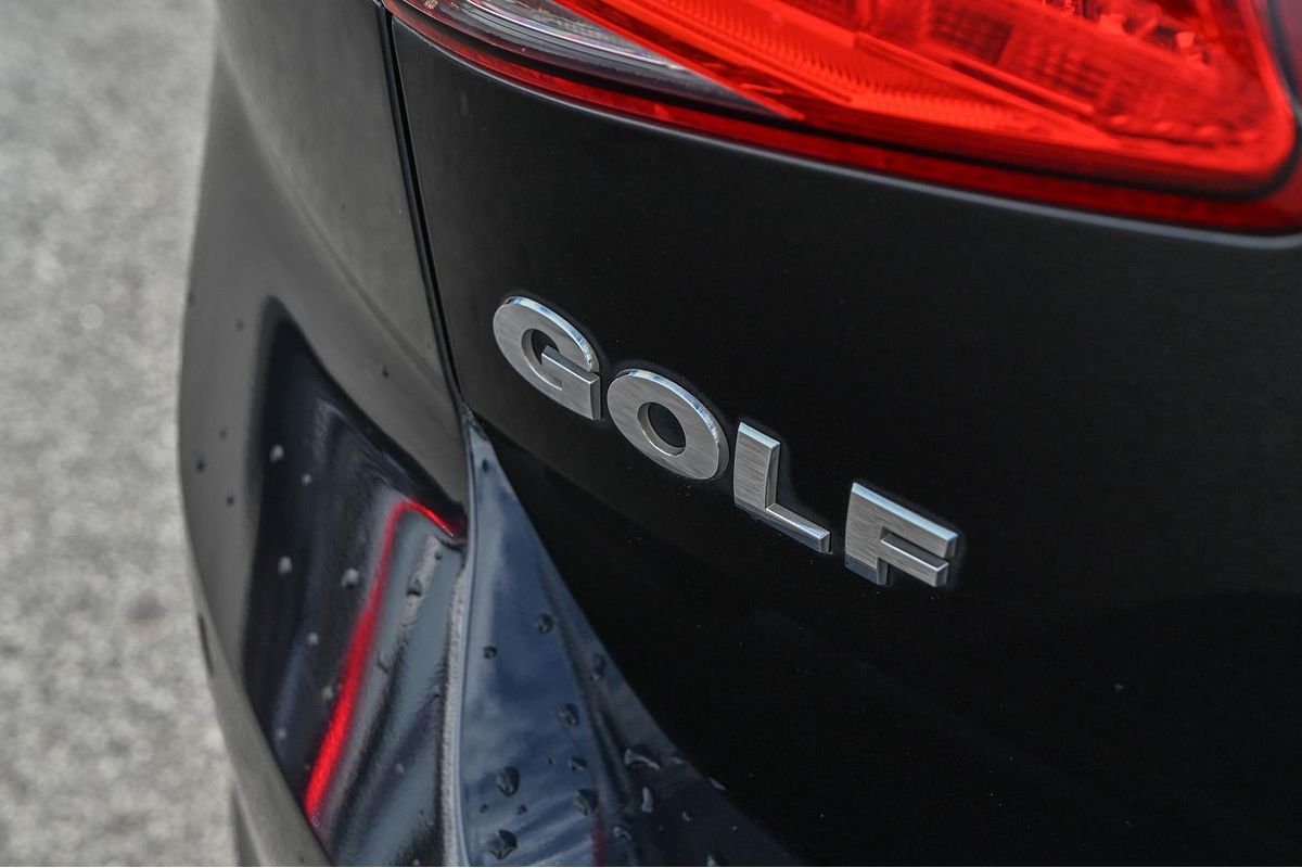 2017 Volkswagen Golf 92TSI Trendline 7