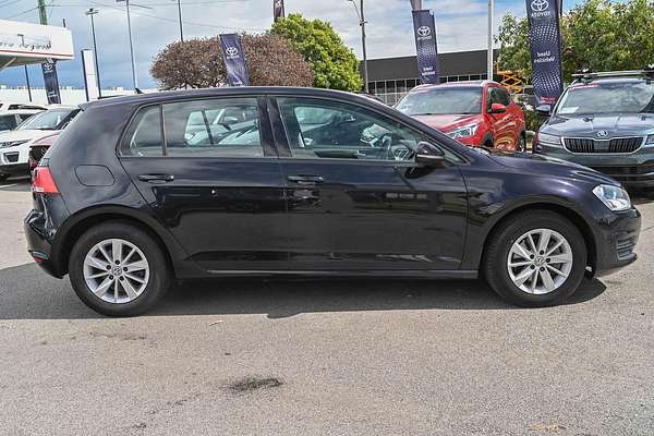 2017 Volkswagen Golf 92TSI Trendline 7