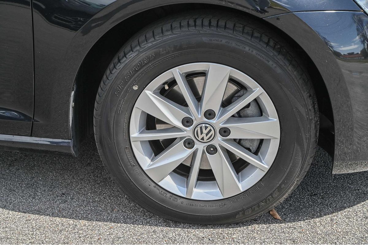 2017 Volkswagen Golf 92TSI Trendline 7