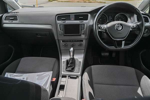 2017 Volkswagen Golf 92TSI Trendline 7