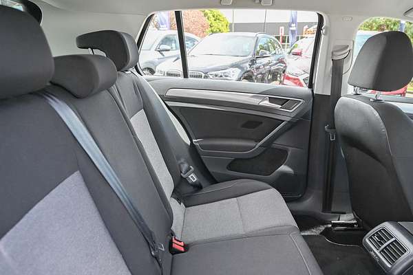 2017 Volkswagen Golf 92TSI Trendline 7