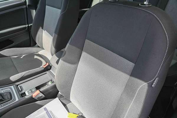2017 Volkswagen Golf 92TSI Trendline 7