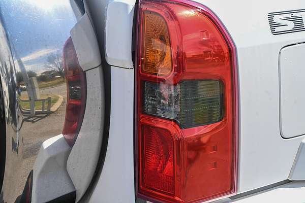 2011 Nissan Patrol ST GU 7