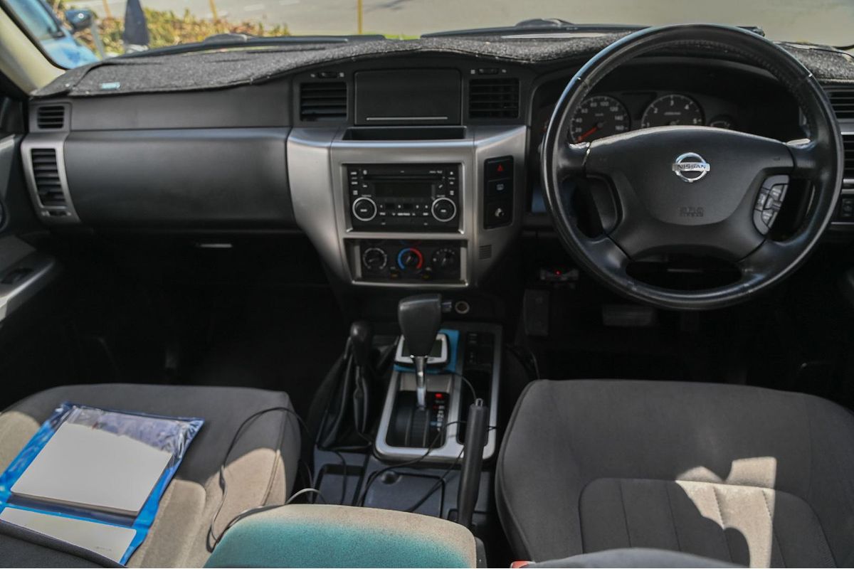 2011 Nissan Patrol ST GU 7