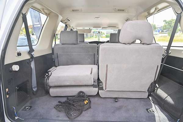 2011 Nissan Patrol ST GU 7