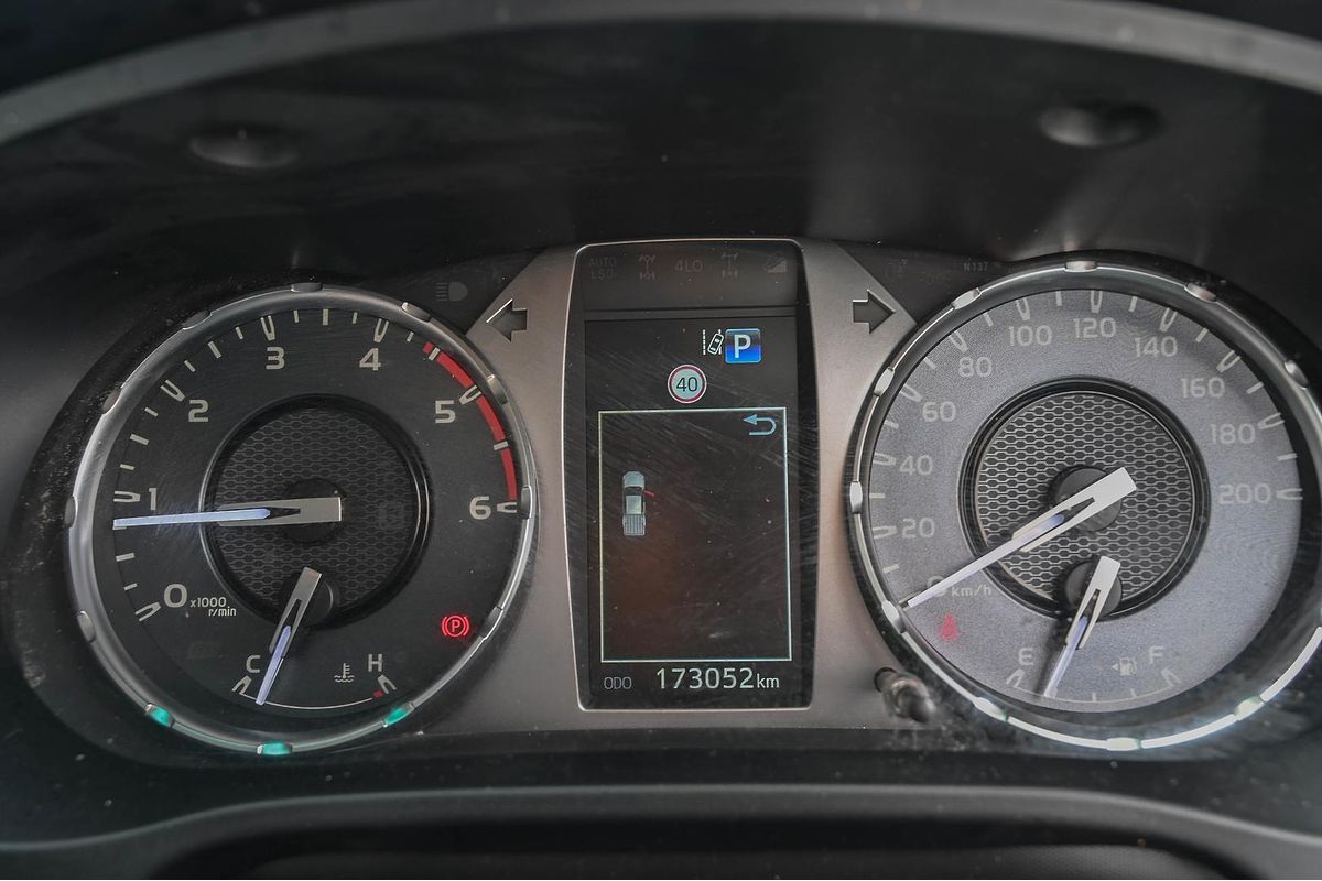 2022 Toyota Hilux SR5 GUN126R 4X4