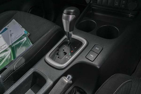 2022 Toyota Hilux SR5 GUN126R 4X4