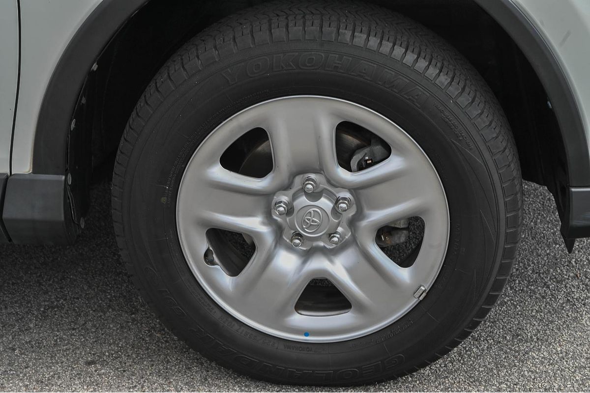 2017 Toyota RAV4 GX ASA44R