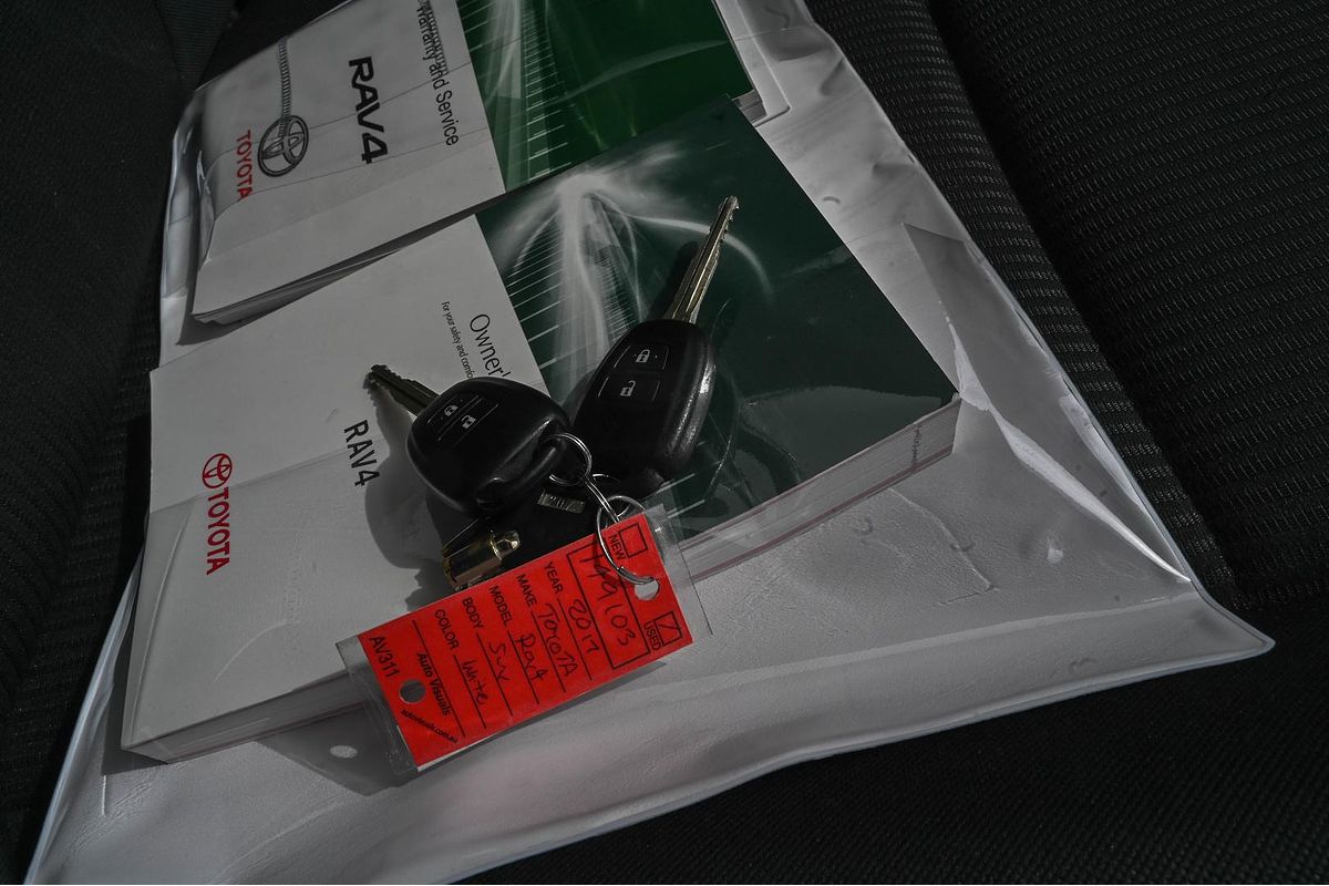 2017 Toyota RAV4 GX ASA44R