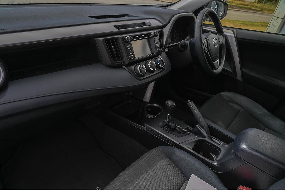 2017 Toyota RAV4 GX ASA44R