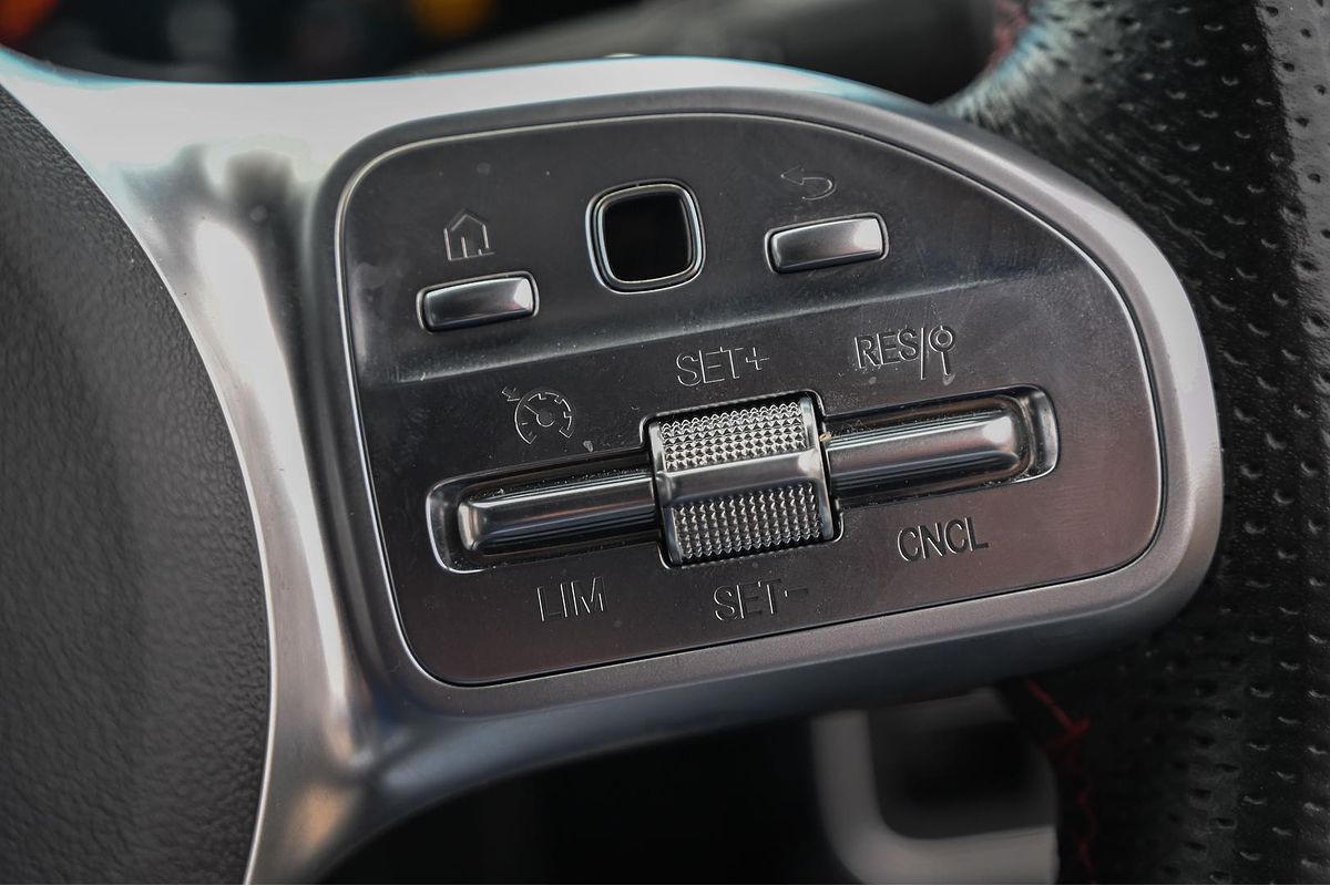 2019 Mercedes-Benz A-Class A180 V177