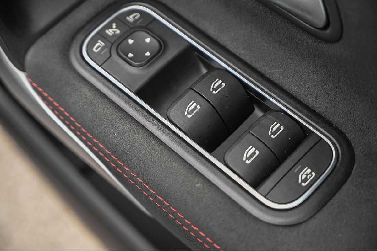 2019 Mercedes-Benz A-Class A180 V177